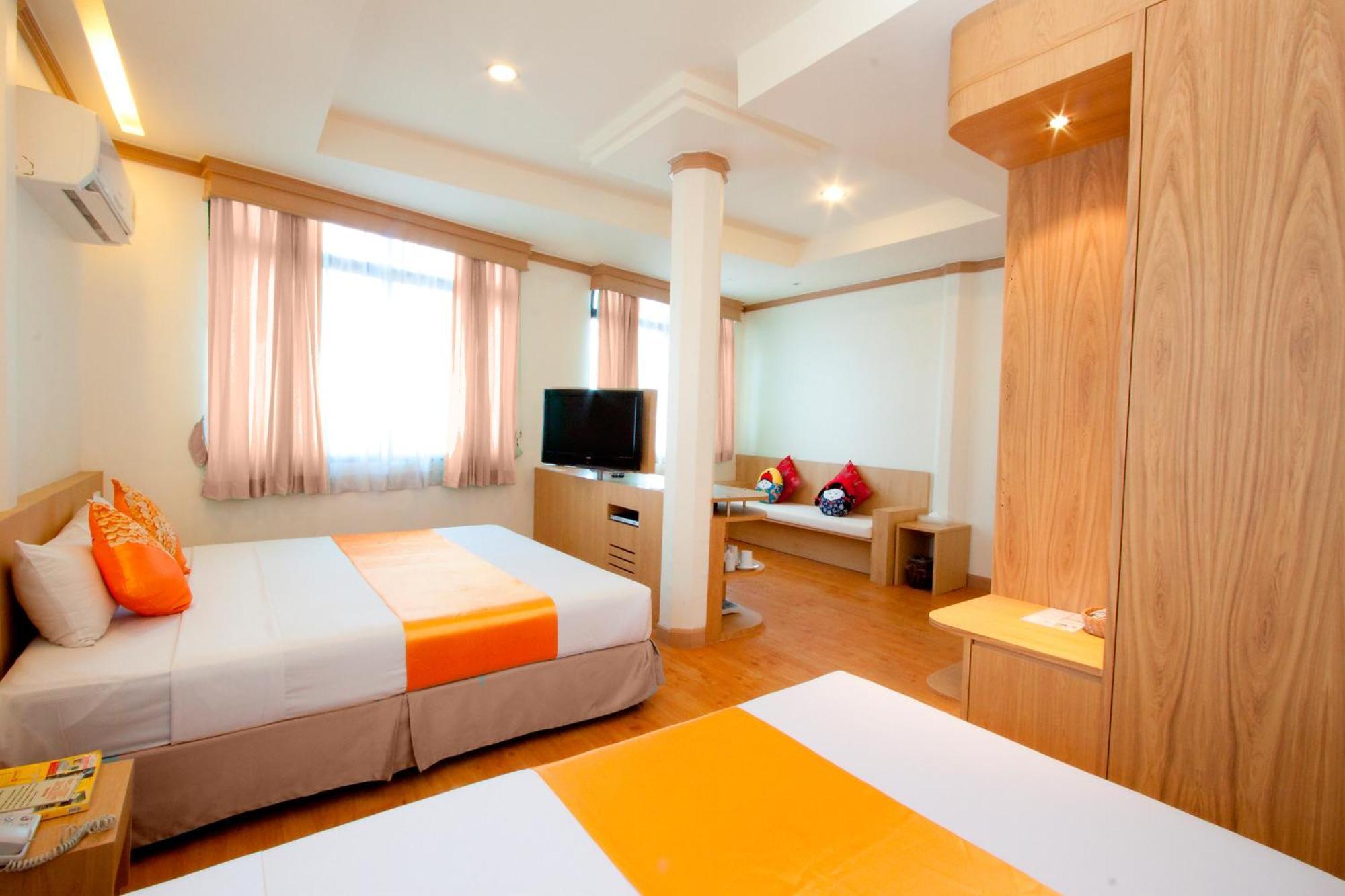 China Town Hotel - Sha Plus Certified Bangkok Exterior photo